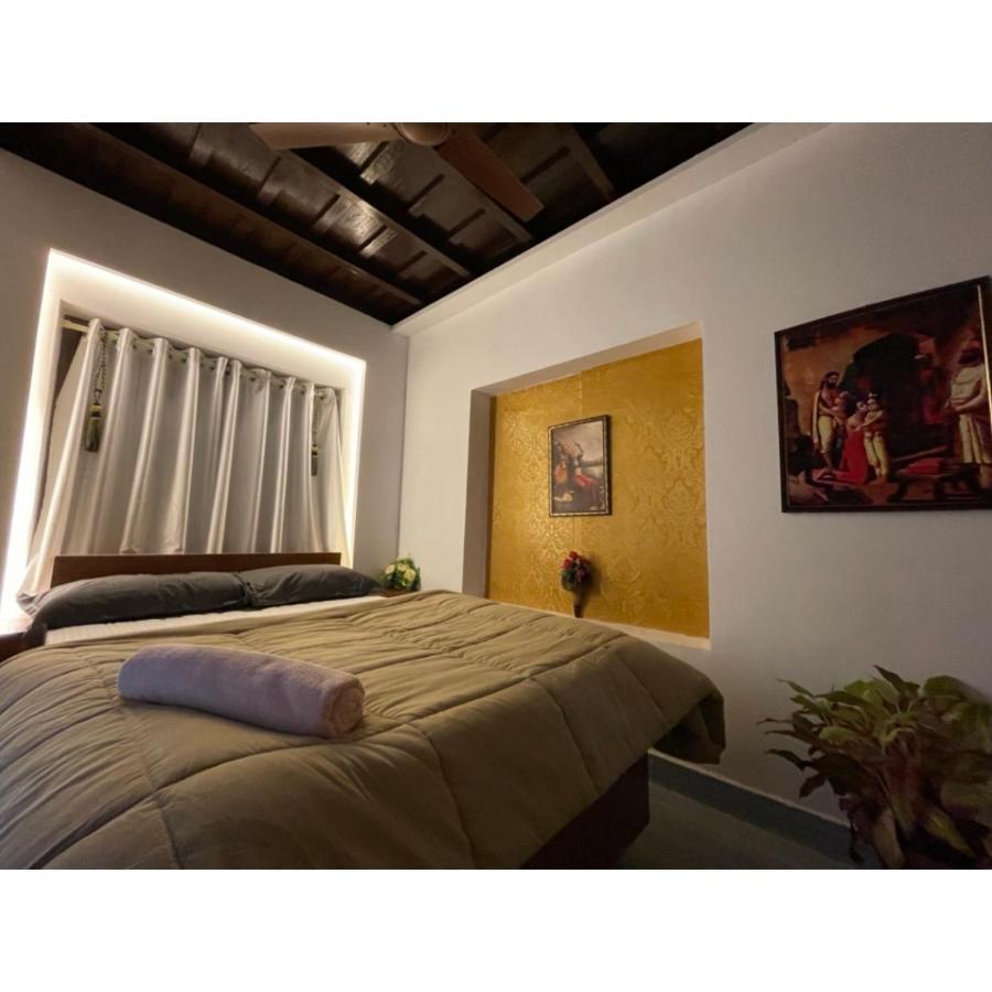Holiday home Kerala Heritage - Periya Veedu *