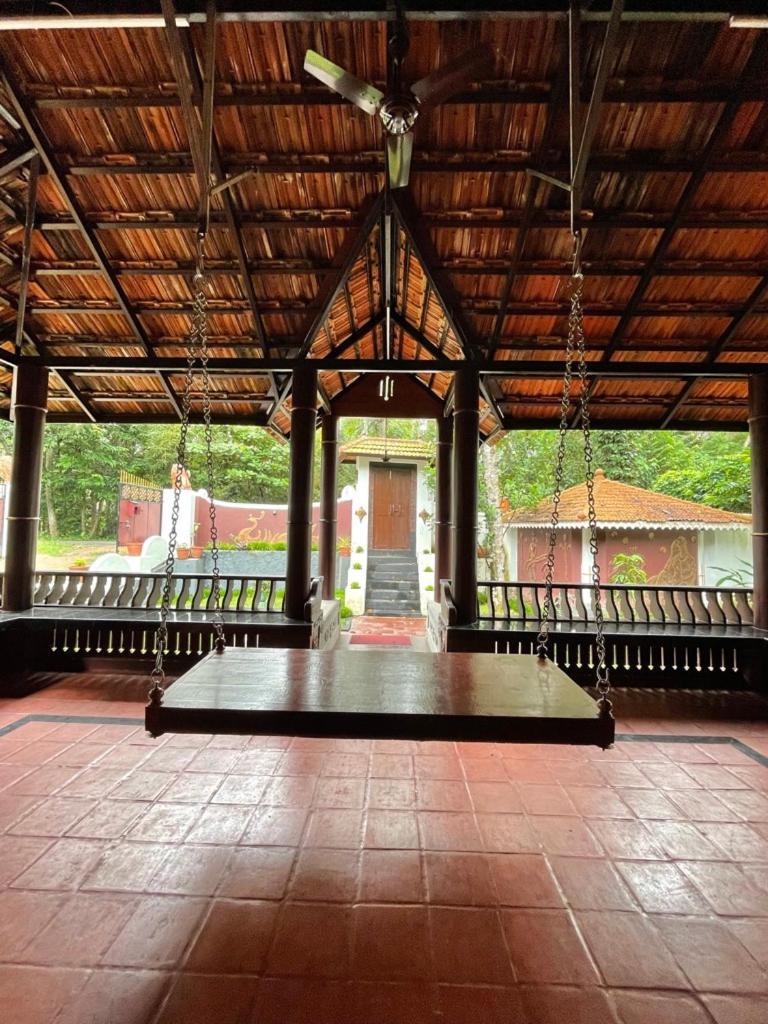 Holiday home Kerala Heritage - Periya Veedu *