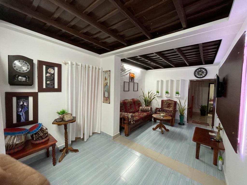 Kerala Heritage - Periya Veedu